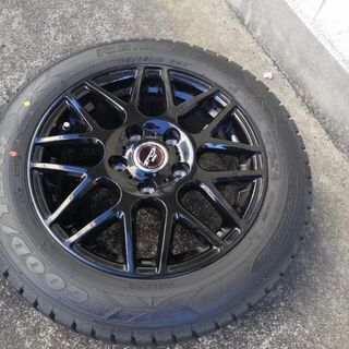 【商談中】スタッドレスタイヤホイールセット 175/65R15　5H PCD114.3