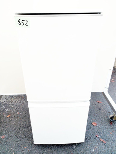 852番シャープ✨ノンフロン冷凍冷蔵庫✨SJ-14Y-W‼️