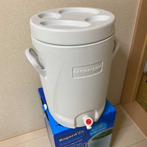 キャプテンスタッグウォータージャグ18L
