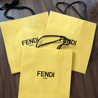 FENDI 紙袋3枚セット