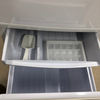 【訳あり】2015年製★シャープ★137L 2ドア★冷蔵庫