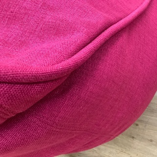 PAOLA LENTI ビーズクッション販売中です!!