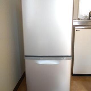 パナソニック 冷蔵庫 nr-b147w 2015年製