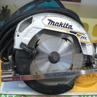 マキタ　マルノコ　HS6403　中古品