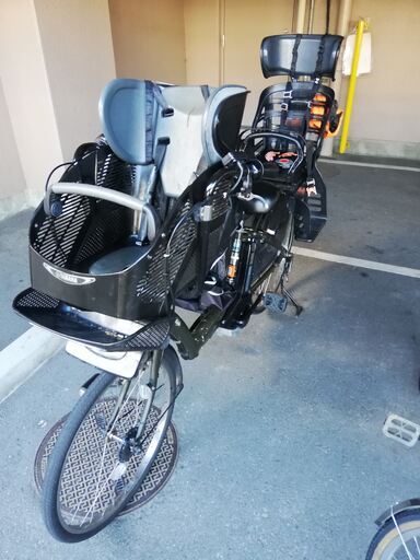 ヤマハ電動自転車。前子供乗せ/後ろ乗せ