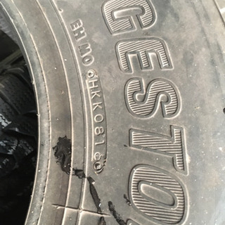 2tトラック　ブリザック　205/85R/16 117/115L LT スタッドレス