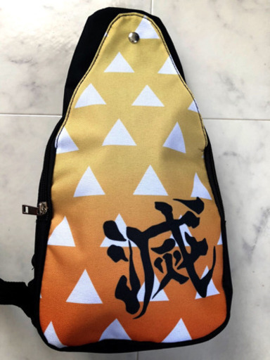 鬼滅の刃 鬼退治 善逸柄ワンショルダーバッグ King 西２８丁目のバッグ リュックサック の中古あげます 譲ります ジモティーで不用品の処分
