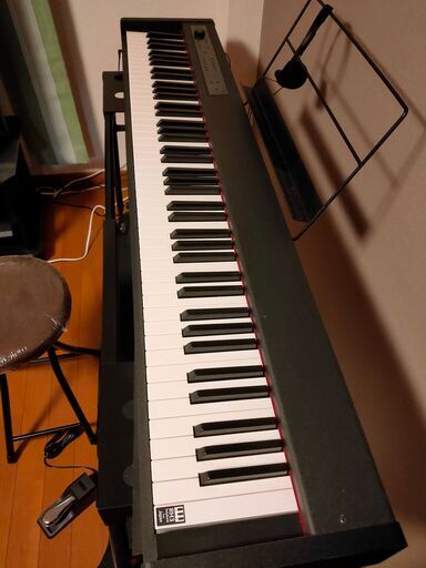 【手渡し限定】電子ピアノ　KORG D-1  スタンド・専用キャリーケース付き