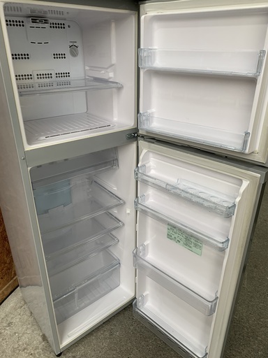 C2509 日立　２３０L ２ドア冷蔵庫　大容量 C2509 日立 230L 2ドア冷蔵庫 大容量