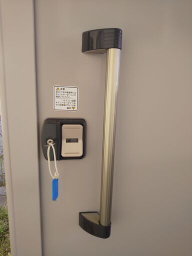 新同品、物置、草刈機２台、ブロ−ワ、一括売買