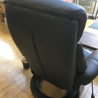12/22 値下げ! 参考上代11万円 超美品 タマリビング 本革 リクライニング パーソナルチェア オットマン一体型 コスモ 大川家具