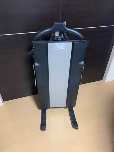 東芝　TOSHIBA ズボンプレッサー
