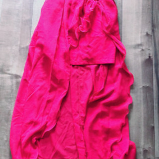 濃いめのピンク　前ミニロングドレス