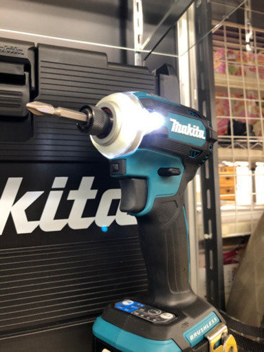 ☆159 makita 充電式インパクトドライバー 【リサイクルマート宇宿店】