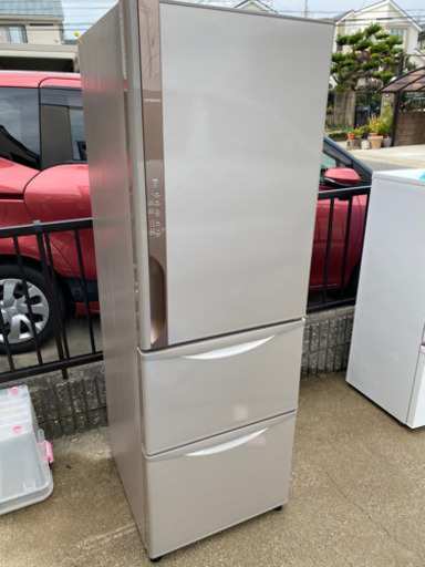 超お薦め品‼️自動製氷機あり‼️日立3ドア冷蔵庫375L 2019年