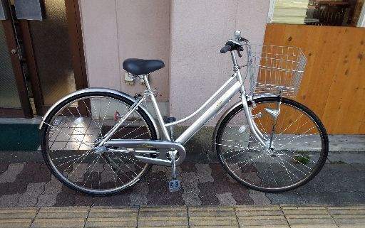 美品☆CANOAS[カノアス]27吋 シティサイクル 内装3段/LEDオート/シルバー