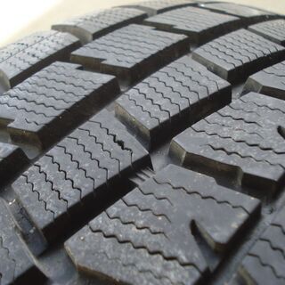 ダンロップ スタッドレスタイヤ 215/60R-16 アルミホイール 4本 ダンロップ スタッドレスタイヤ 215/60R-16 アルミホイール 4本