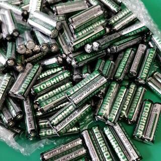 【交渉中】【未開封・未使用品】単4乾電池200本あげます。