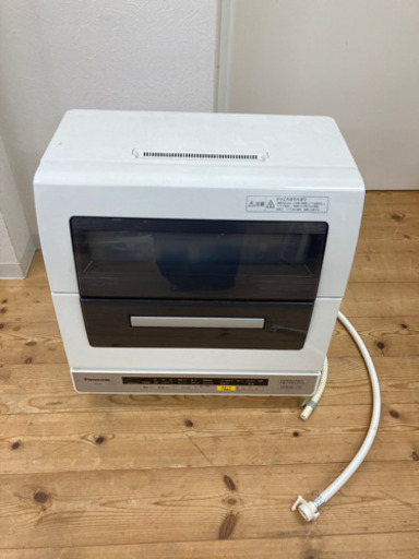 10-536 食洗機 パナソニック NP-TR7 乾燥機能付き Panasonic 2014年製