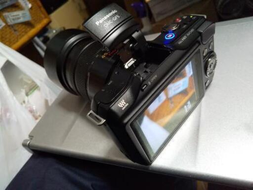 ダイニチ 石油ファンヒーター 9.0L 憎い 2022年製 FW-5622L ムーン  