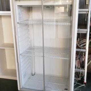 冷蔵ショーケース】今日も良く冷えてます♪