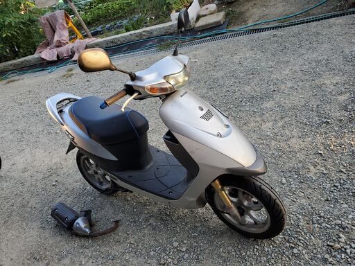 スズキ　ZZ　５０㏄　原付