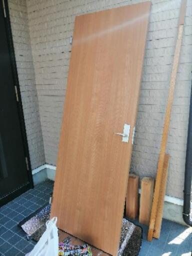 扉　ほぼ新品