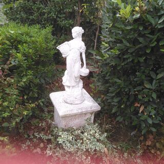 注目の 庭のオブジェ庭3 その他