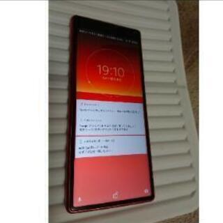 【ネット決済】au  SOV42 Xperia 8  中古  利...