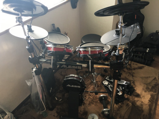 ALESIS 電子ドラム[売却決まりました]
