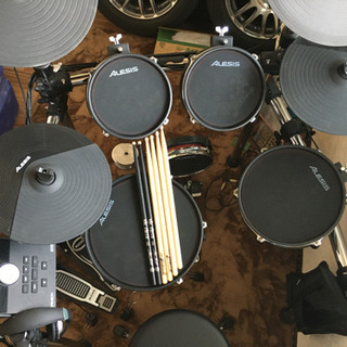 ALESIS 電子ドラム[売却決まりました]
