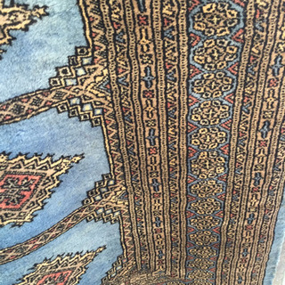 10/24  定価約50万円相当のお品🌟【パキスタン絨毯  】サイズ約250✖︎約200 パキスタンで織られた手織り絨毯です。 模様が立体的な仕上がりで肌触りがサラサラ滑らかなのが特徴👌