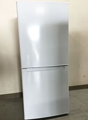 2019年製！使用期間半年 ニトリ 冷蔵庫 2ドア グラシア NTR-106 ひとり暮らしに！