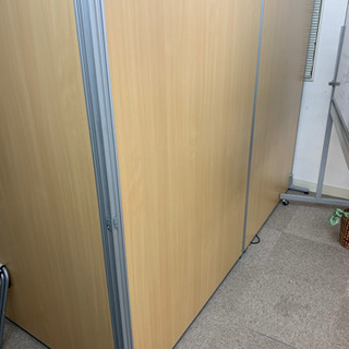 事務所用パーテーション 4つセット　決まりました