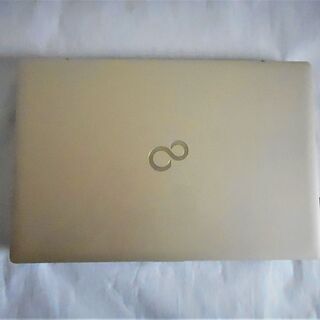 富士通 FMV AH45/B3 Core- i3  15.6型 SSD ONKYOスピーカー　美品 富士通 FMV AH45/B3 Core- i3 15.6型 SSD ONKYOスピーカー 美品