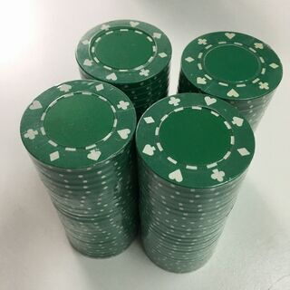 カジノチップ　トランプ柄 緑×白 100枚 新中古