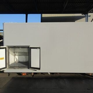 ♪千葉AA72♪物置♪コンテナ♪手頃♪高さ有♪後ろドア