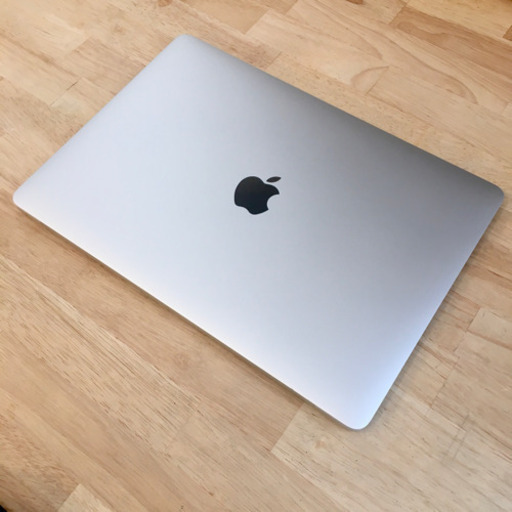 MacBook Pro 2017/ 13インチ/16GB/256GB