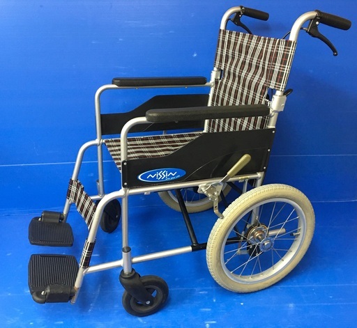 介助式車いす 標準型　 NC-2CB 日進医療器　車椅子　車イス　②