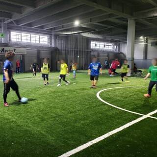 東京都 中央区のフットサルのメンバー募集 ジモティー