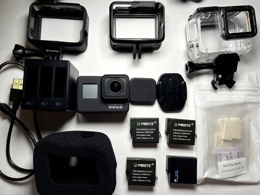 GoPro HERO7 Black バッテリー5個 防水防塵ハウジング 箱 説明書付き