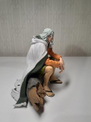 ワンピース フィギュア レイリー ワンピース Creator Creator Silvers Rayleigh シルバーズ レイリー ノーマ きよぴこりん 西明石のフィギュアの中古あげます 譲ります ジモティーで不用品の処分