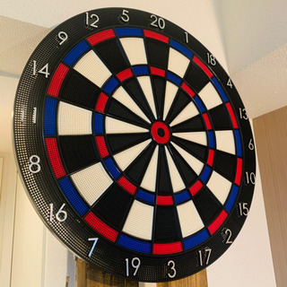 美品】ダーツボード，スタンド付き