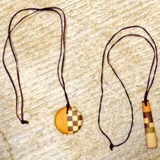 【ネット決済・配送可】可愛い木製ネックレス