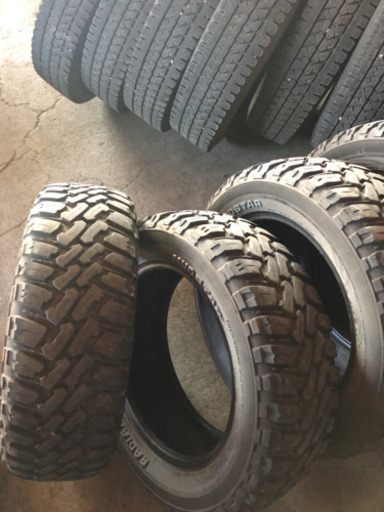 プリウス30で使用。215/60r16 マッドスター