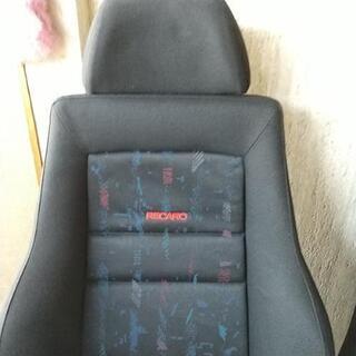 (お取り引き中)　レカロシート左右2脚セット