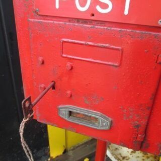 【昭和48年】レトロな郵便ポスト・郵便受け 鍵付き 壁掛け式／アンティーク