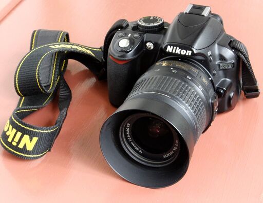 一眼デジタルカメラ Nicon D3100標準ズームレンズ18～55ミリと 取り扱い説明書あり