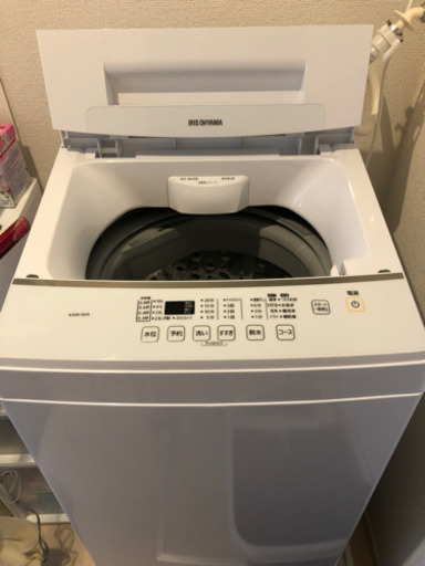 ほぼ新品　アイリスオーヤマKAW-60A洗濯機