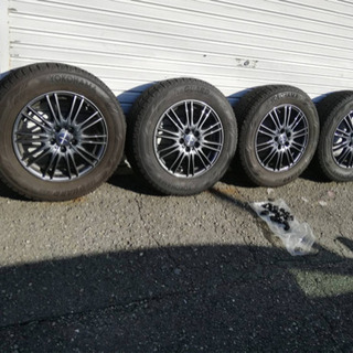 トヨタ　純正　スタッドレスタイヤ　ホイール　中古